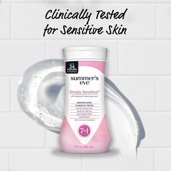 Summer's Eve Cleansing Wash | Simply Sensitive | 9 Ounce | pH-Balanced | Dermatologist & Gynecologist Tested