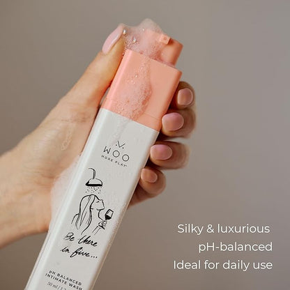 Woo More Play, Be There In Five, Feminine Wash, pH Balanced, Made With Natural Ingredients (Aloe, Calendula Extract, Matricaria Flower Extract) - 50 ml | 1.7 fl oz