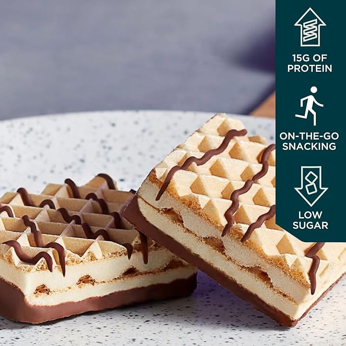 Myprotein Crispy Protein Wafers | 15g Protein | Box of 10 | Vanilla | High Protein Snack Bar | Milk & Whey Isolate | Low Sugar