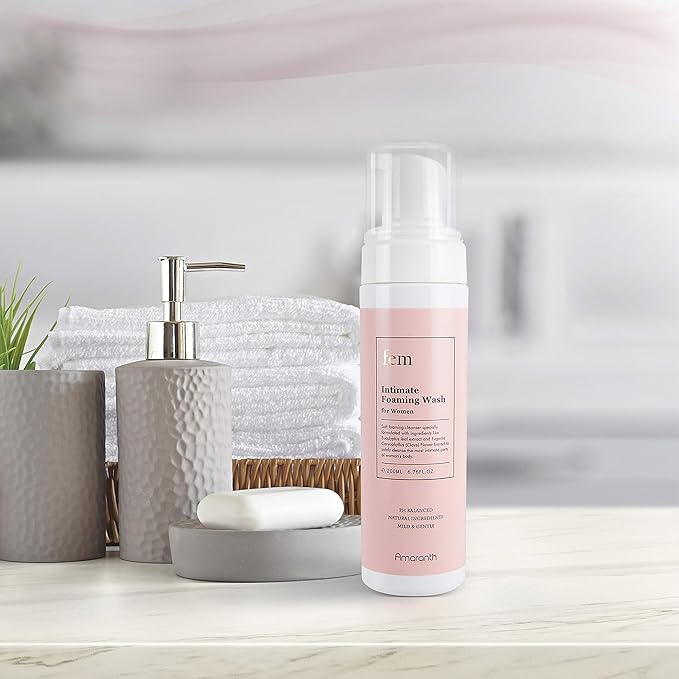 fem pH Balance Intimate Wash for Women, Feminine Wash for Sensitive Skin, Gentle Cleanser for Daily Use, Helps Eliminate Irritation, Itching, Odor (200ml / 6.8 fl oz)