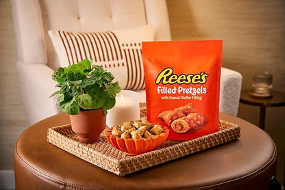 Reese's Filled Pretzels, Peanut Butter Pretzel Nuggets, Crunchy, Ready to Eat, Sweet and Salty Snack, 9oz Resealable Bag