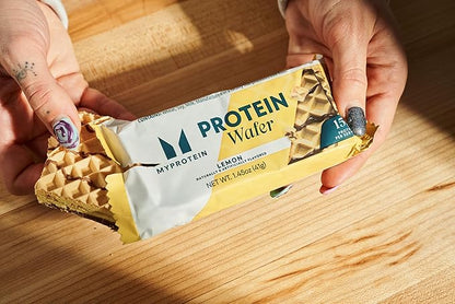 Myprotein Crispy Protein Wafers | 15g Protein | Box of 10 | Lemon | High Protein Snack Bar | Milk & Whey Isolate | Low Sugar