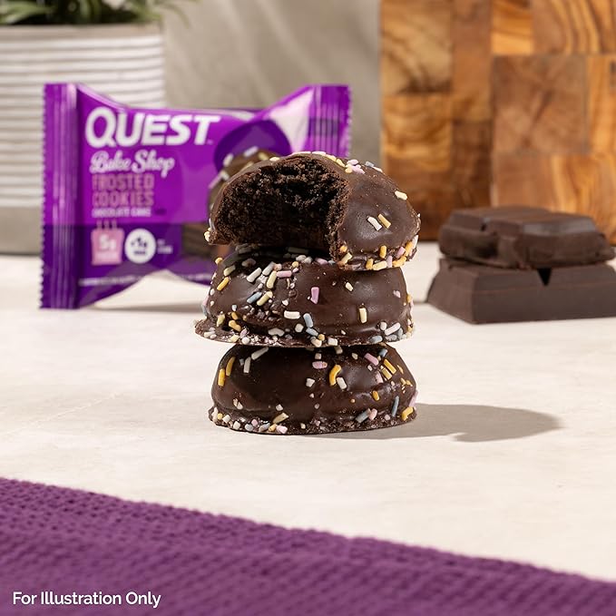 Quest Nutrition Frosted Protein Cookies, Chocolate Cake, <1g Sugar, 5g Protein, 1g Net Carbs, Gluten Free, 8 Cookies